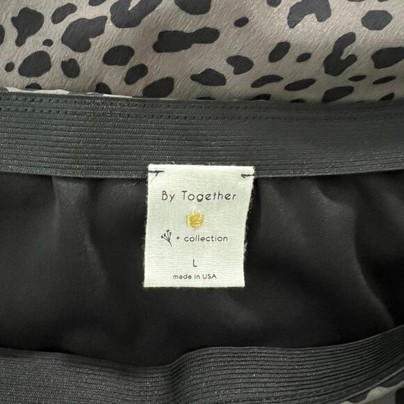 BY TOGETHER Cheetah Print Pull On Flare Mini Skirt Sz L Gray Black Lined NWOT - Picture 3 of 4